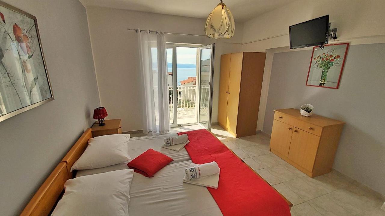 Apartments Mandalinic Omiš Eksteriør bilde