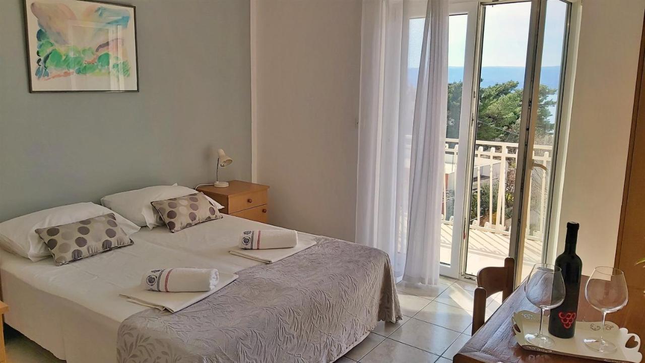 Apartments Mandalinic Omiš Eksteriør bilde