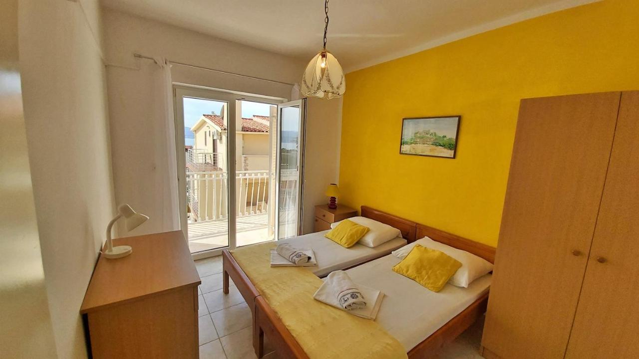 Apartments Mandalinic Omiš Eksteriør bilde