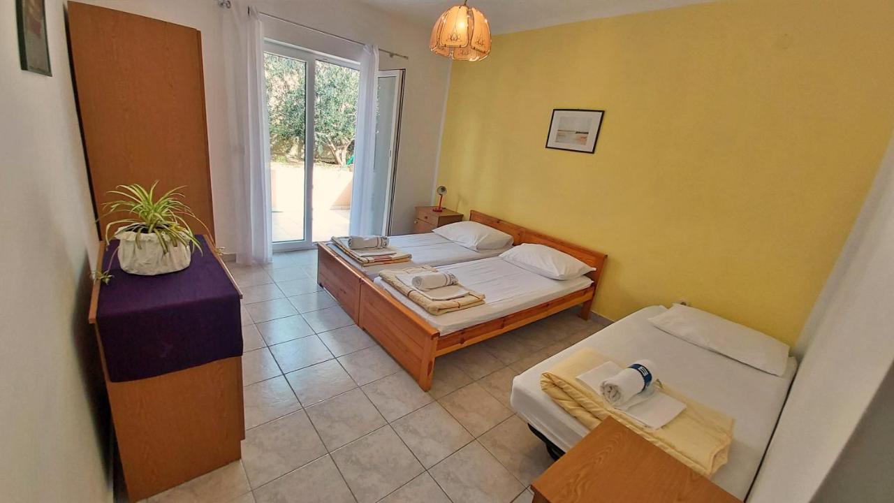 Apartments Mandalinic Omiš Eksteriør bilde